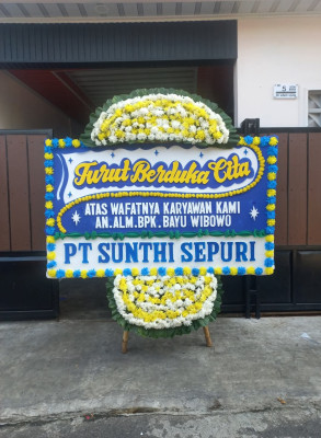 Papan Bunga Duka di Anggut Bawah