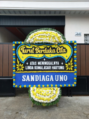 Papan Bunga Duka di Anggut Bawah